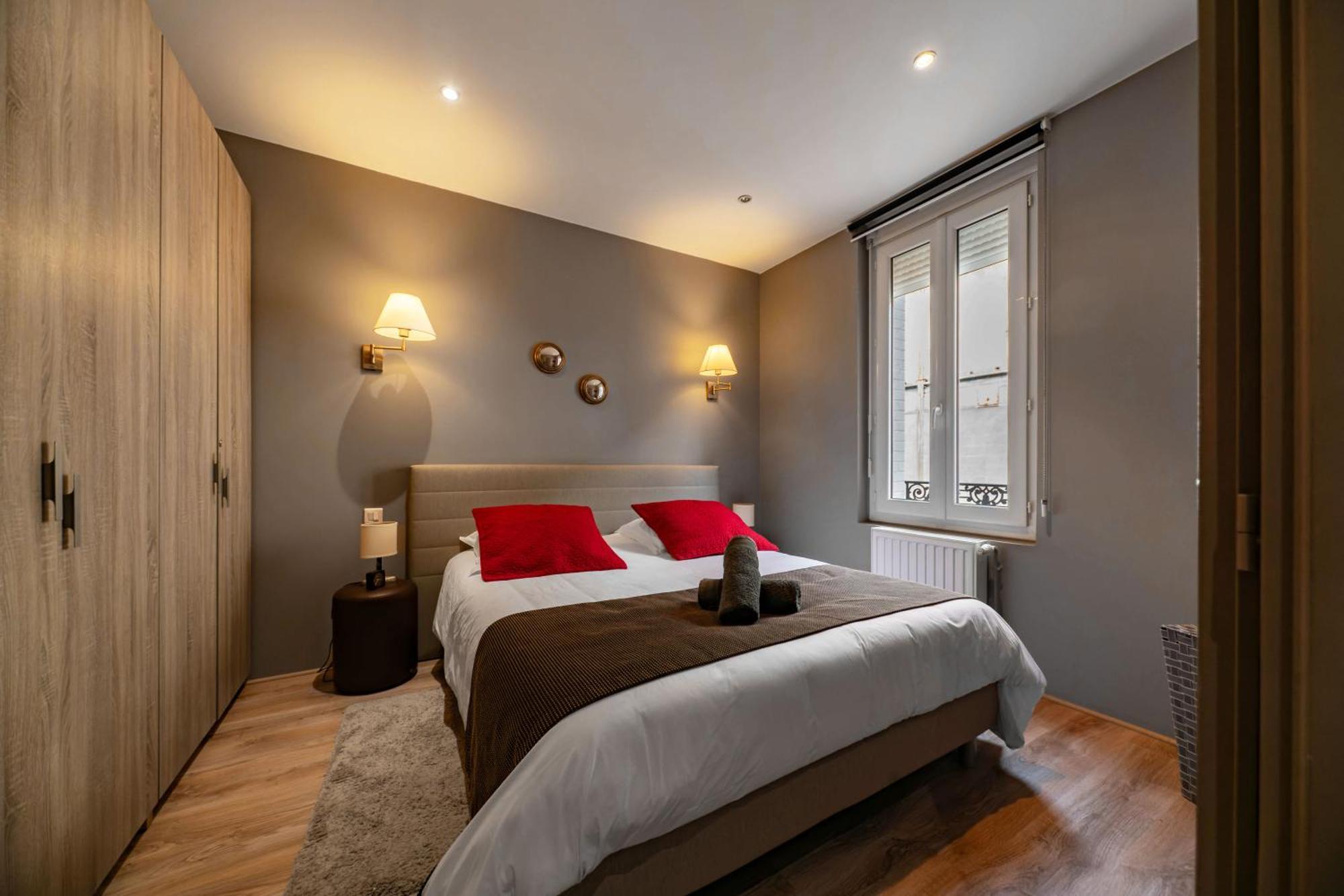 Le Vizier - Appartement Design Avec Parking En Centre Ville Виши Экстерьер фото